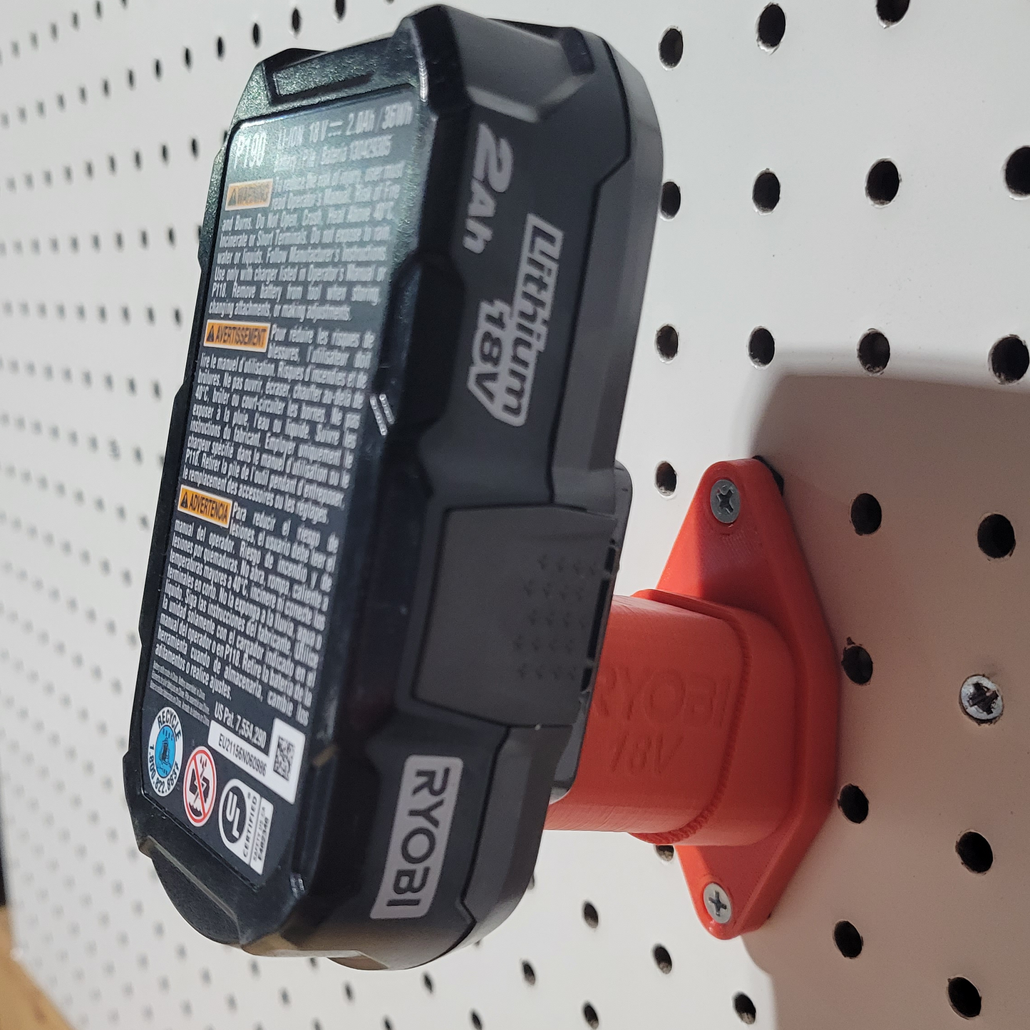 RYOBI ONE+ (18V) Battery Holder SORTSET Wall Mount