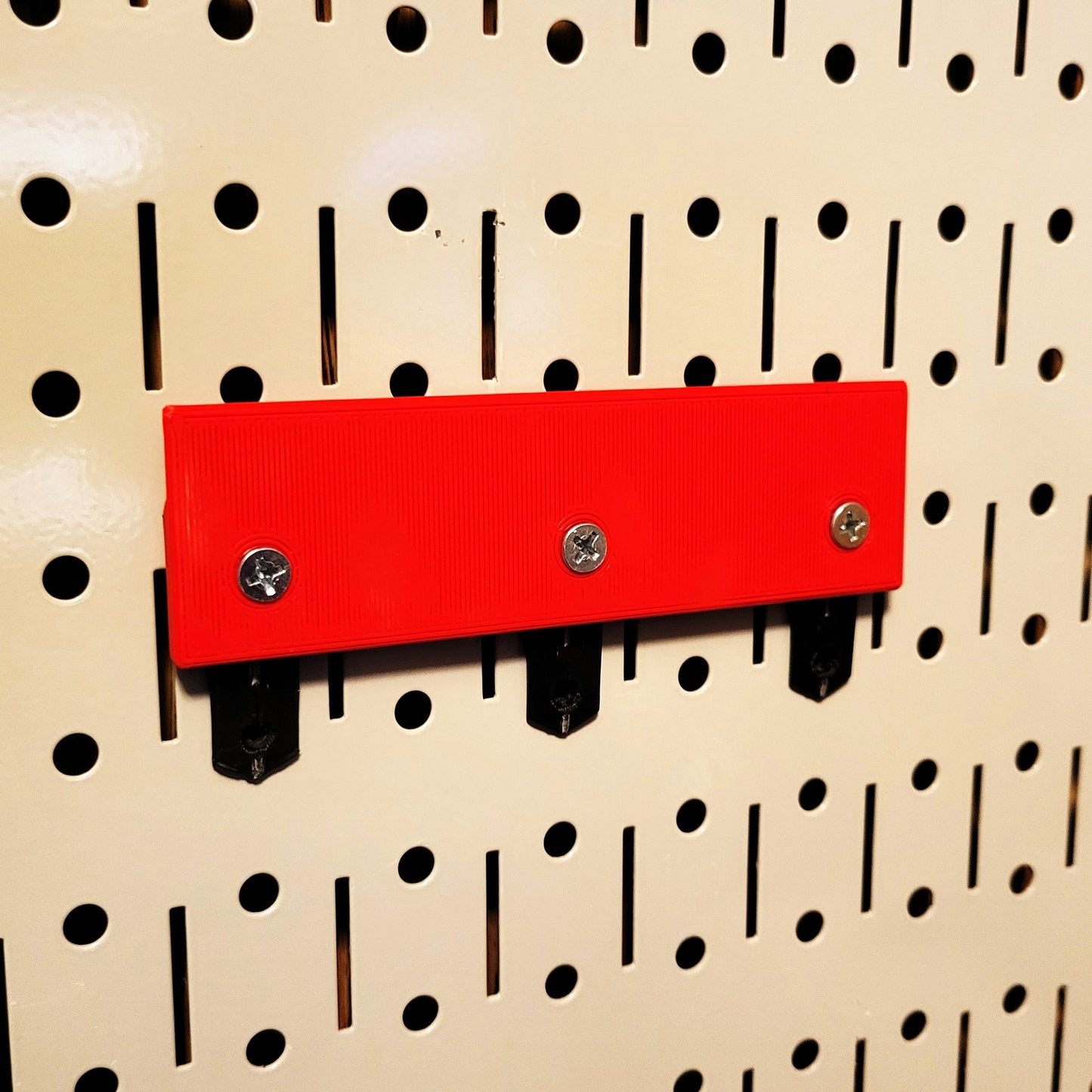 SORTSET Parts Bin Bracket for Pegboard