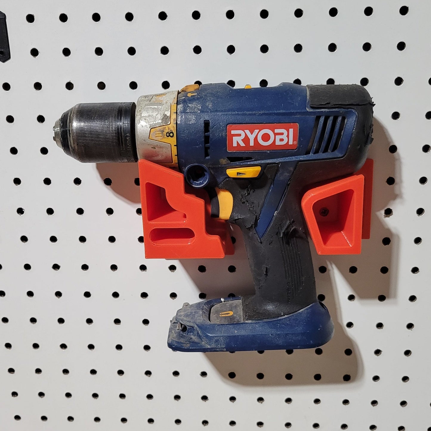 SORTSET Drill Driver Wall Mount for many popular brand, RYOBI, Milwaukee, DeWalt, Mikita, Ridged, and others.